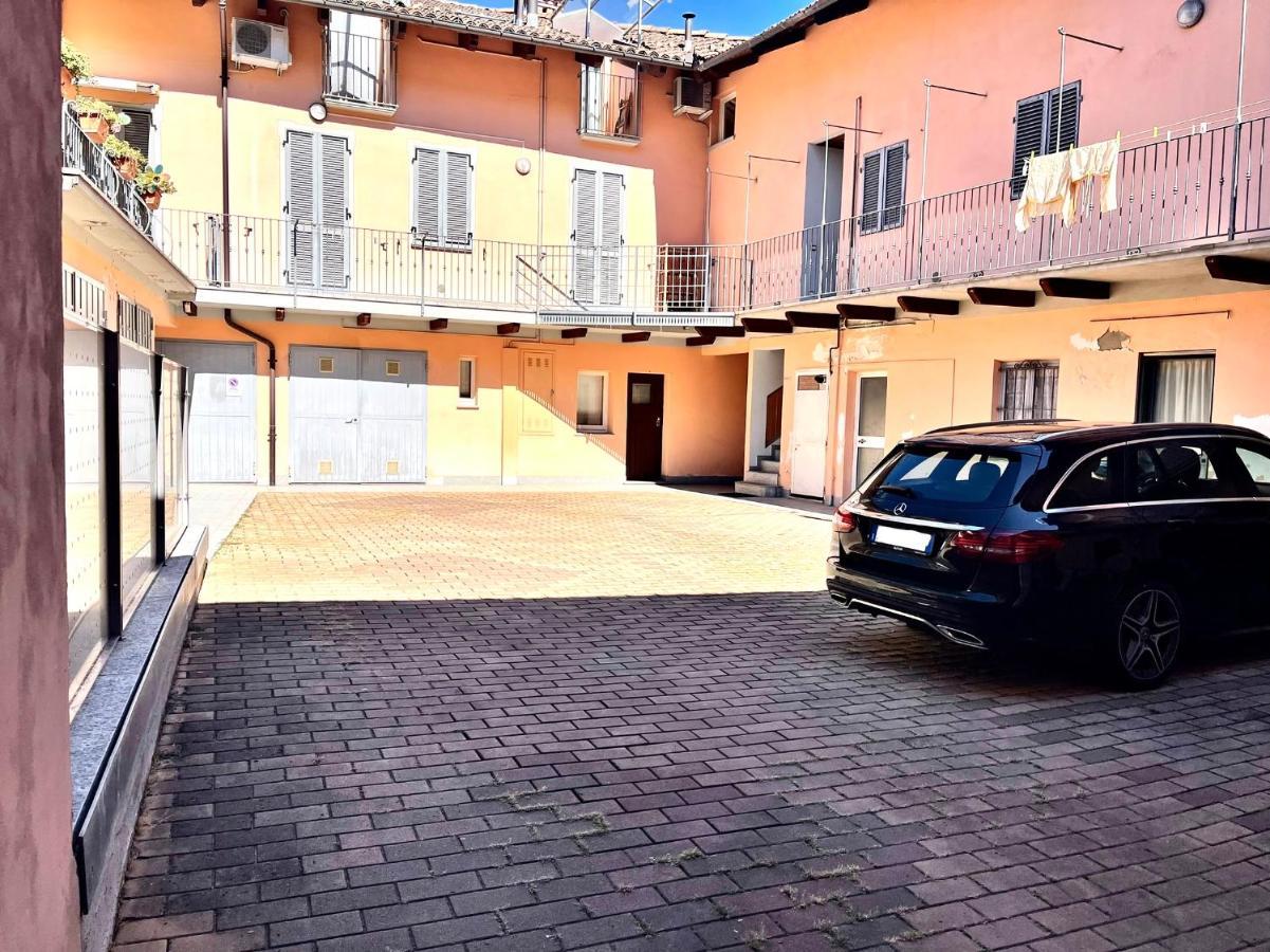 Апартаменти Ca D La Trifola Free Parking Альба Екстер'єр фото